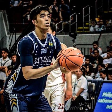 Matt Aquino, son of legend Marlou, signs with Shinshu in B  .